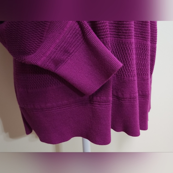 Banana Republic Mixed Textures Plum Purple Knit Pullover Sweater Size L - Picture 4 of 11